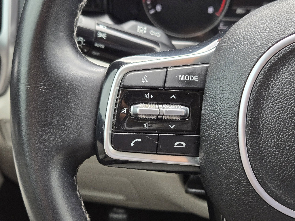 Certified 2023 Kia Sorento S image 27