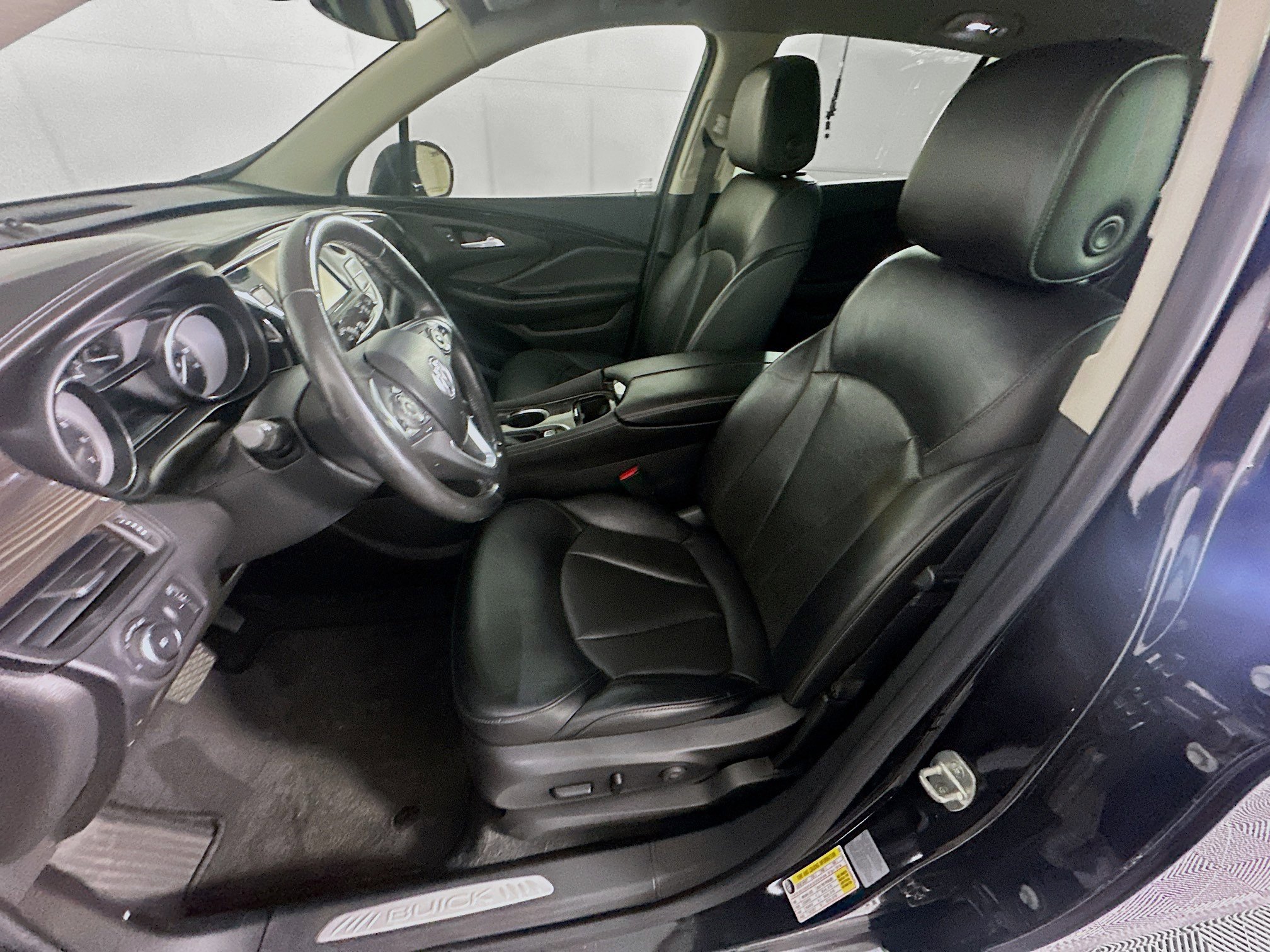 Used 2020 Buick Envision Essence image 13