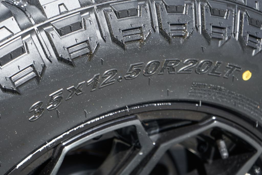 Used 2020 Chevrolet Silverado 3500 LTZ w/ LTZ Plus Package AWD/4WD image 49