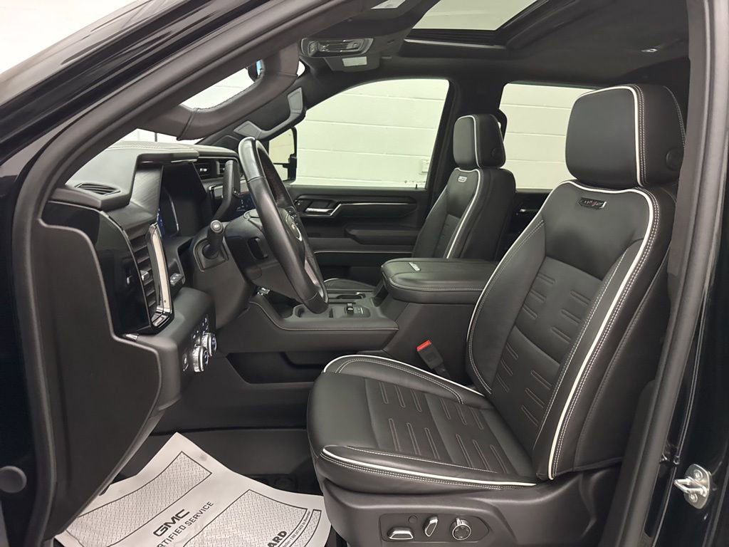 Used 2024 GMC Sierra 2500 AT4X image 30