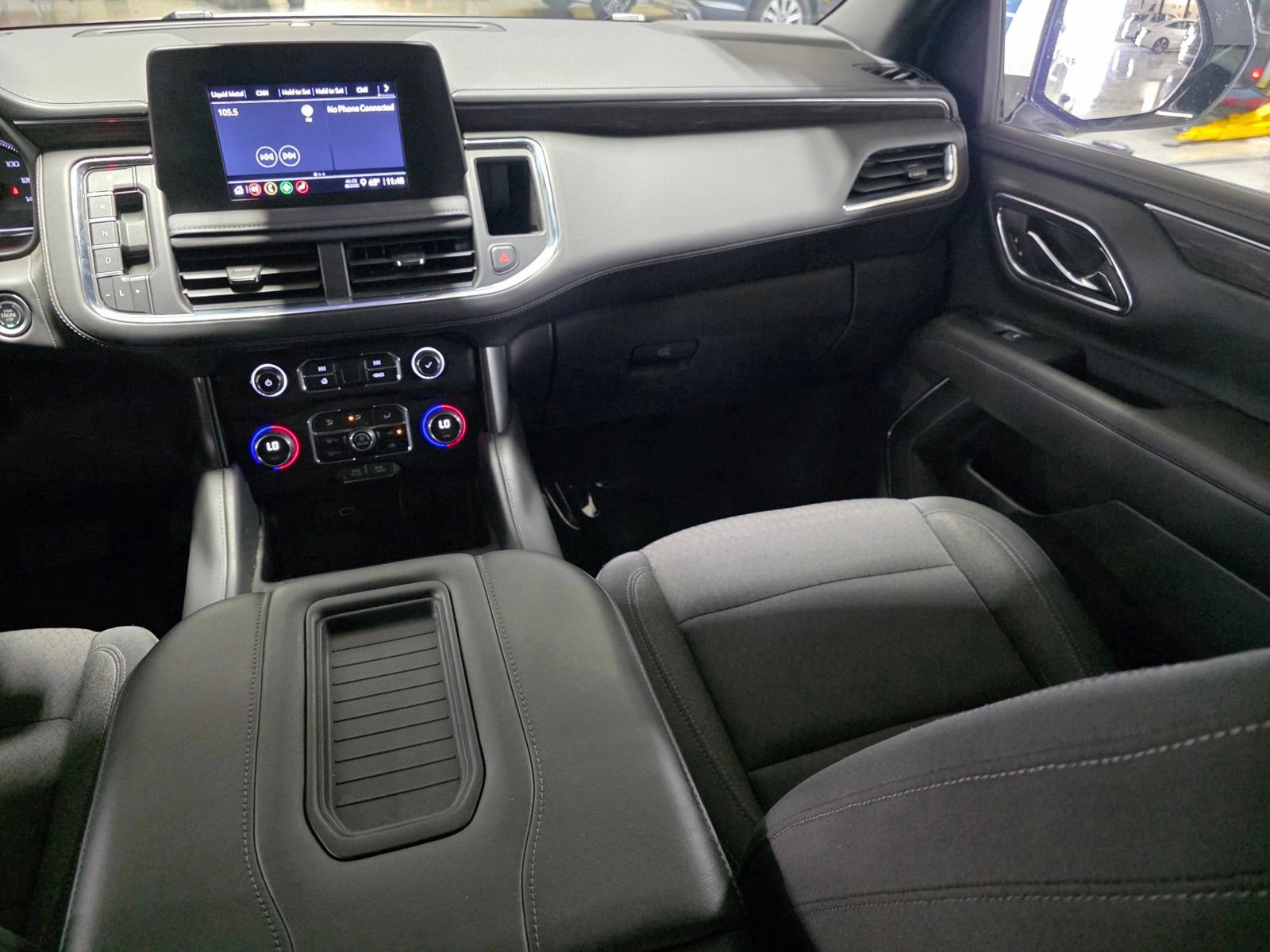 Used 2024 Chevrolet Suburban LS w/ Driver Alert Package AWD/4WD image 20