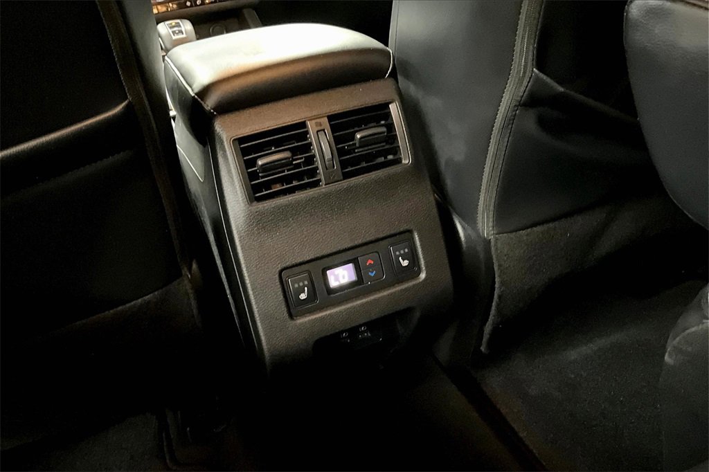 Used 2022 Mitsubishi Outlander SEL image 10