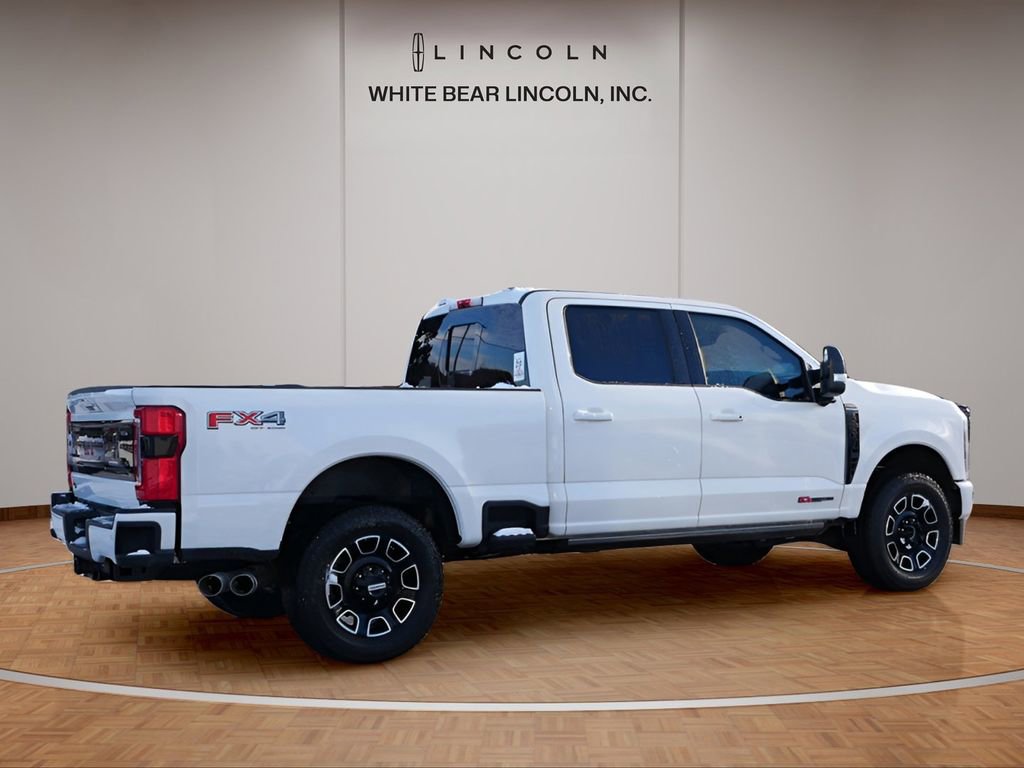 Used 2025 Ford F250 Platinum AWD/4WD image 5