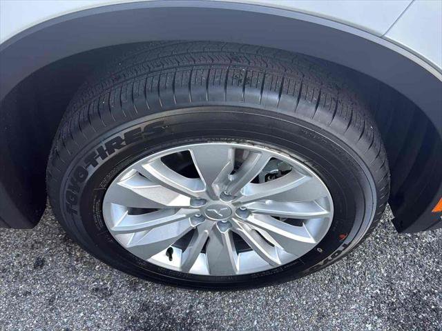 New 2026 Mitsubishi Outlander ES image 11