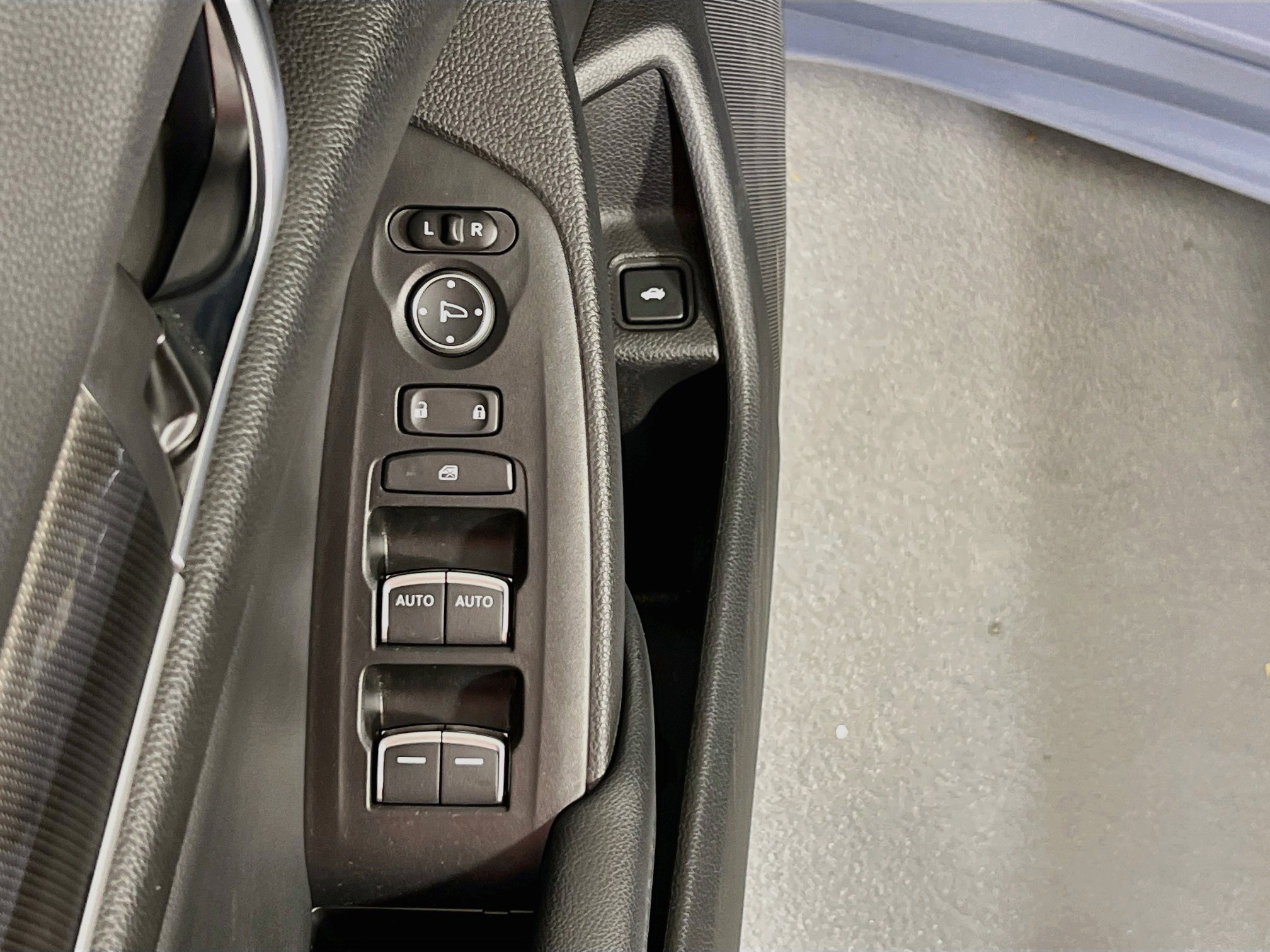 Used 2022 Honda Accord Sport Special Edition image 17