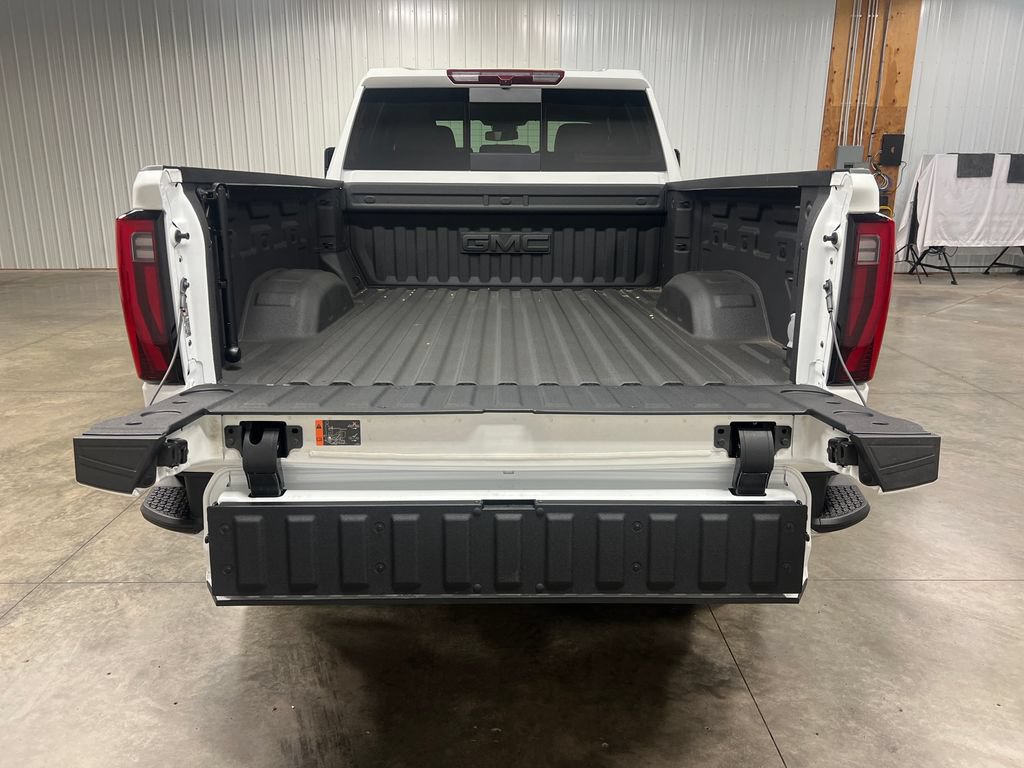 Certified 2025 GMC Sierra 2500 SLT w/ SLT Premium Package AWD/4WD image 11