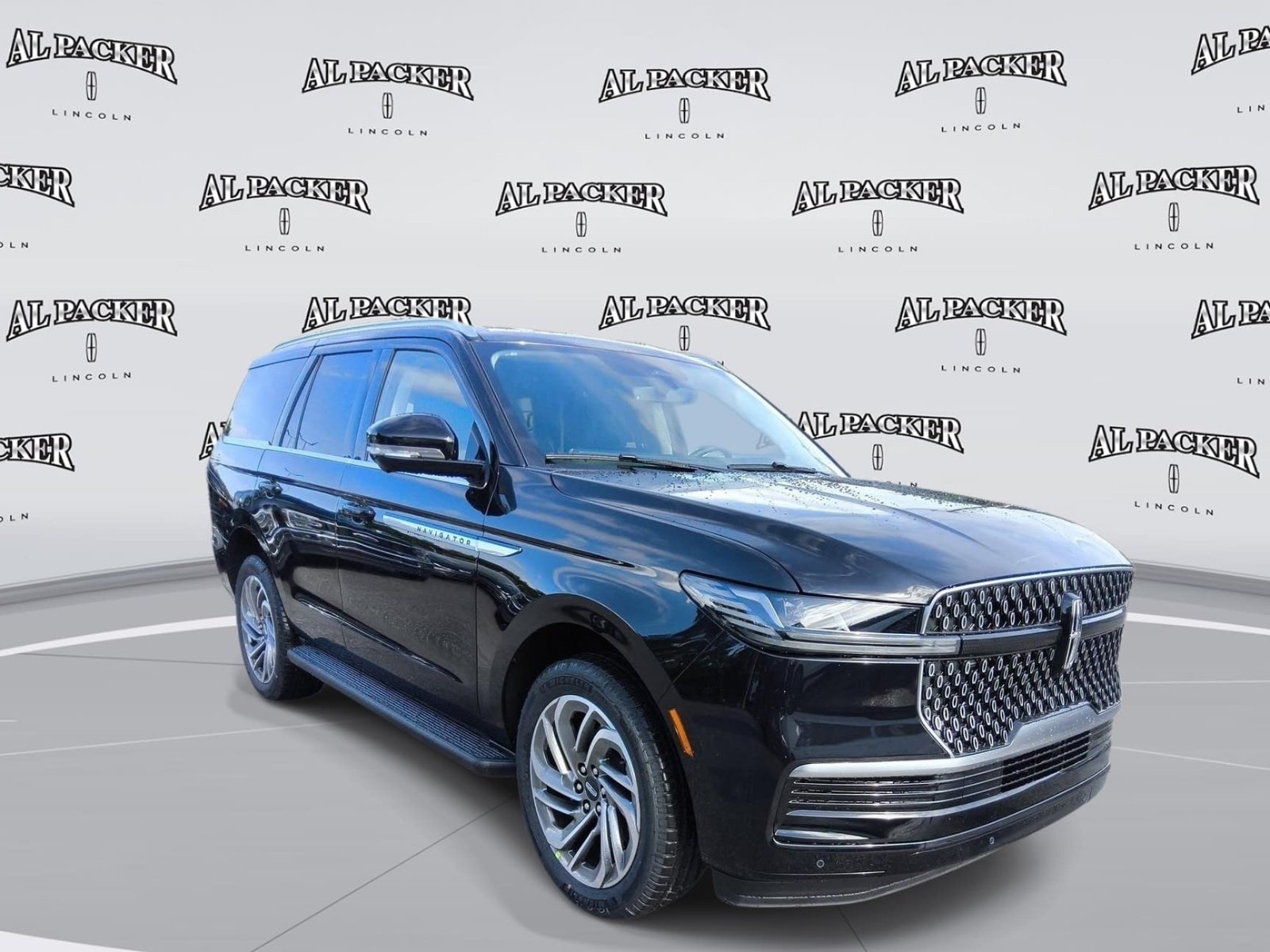 New 2027 Lincoln Navigator Premiere RWD image 7
