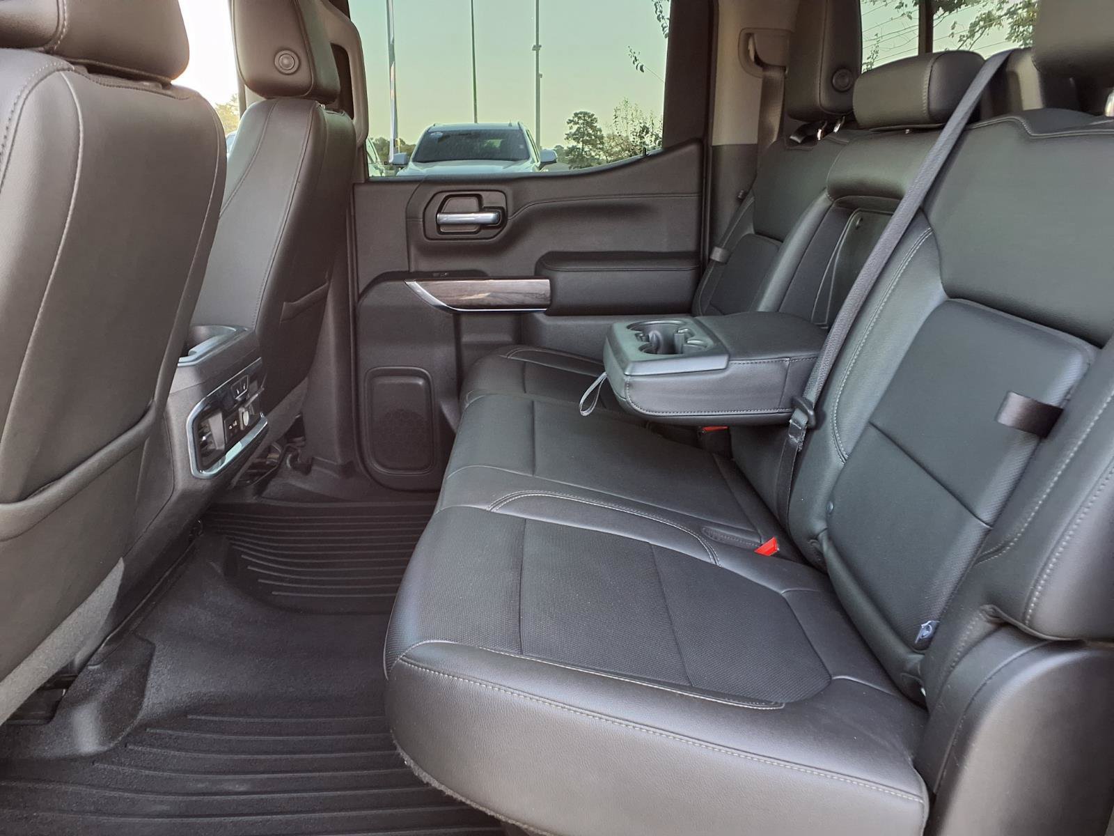 Used 2019 Chevrolet Silverado 1500 LTZ w/ LTZ Premium Package AWD/4WD image 20