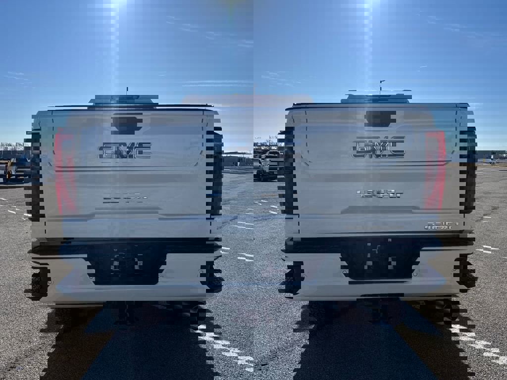 New 2026 GMC Sierra 2500 Denali Ultimate w/ Max Trailering Package image 5