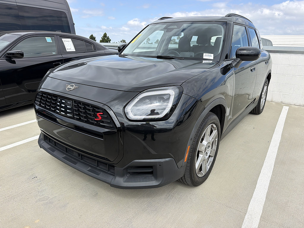 Used 2025 MINI Cooper Countryman S AWD/4WD image 2