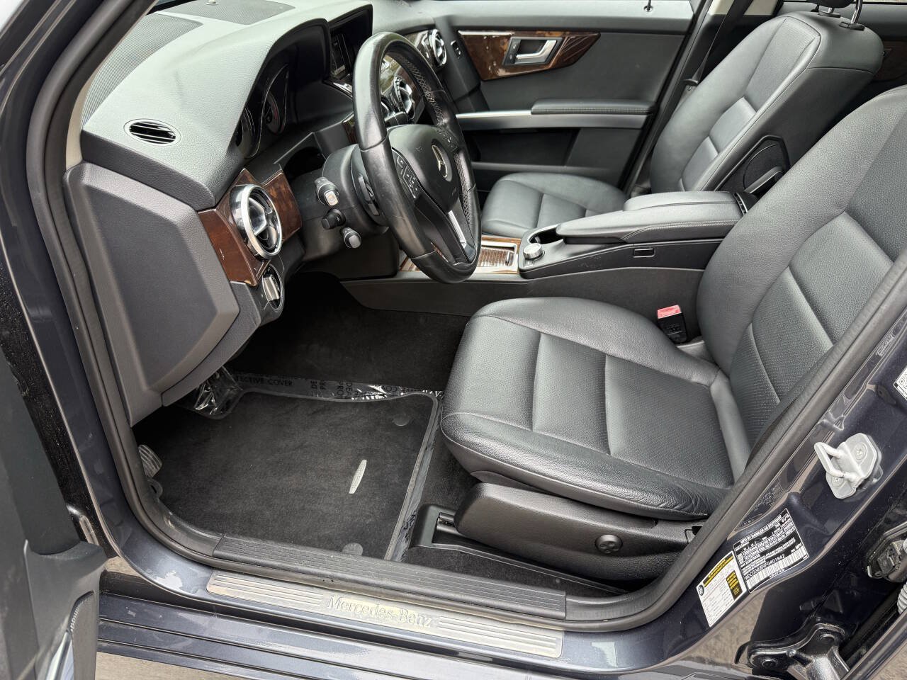 Used 2015 Mercedes-Benz GLK 350 4MATIC image 28