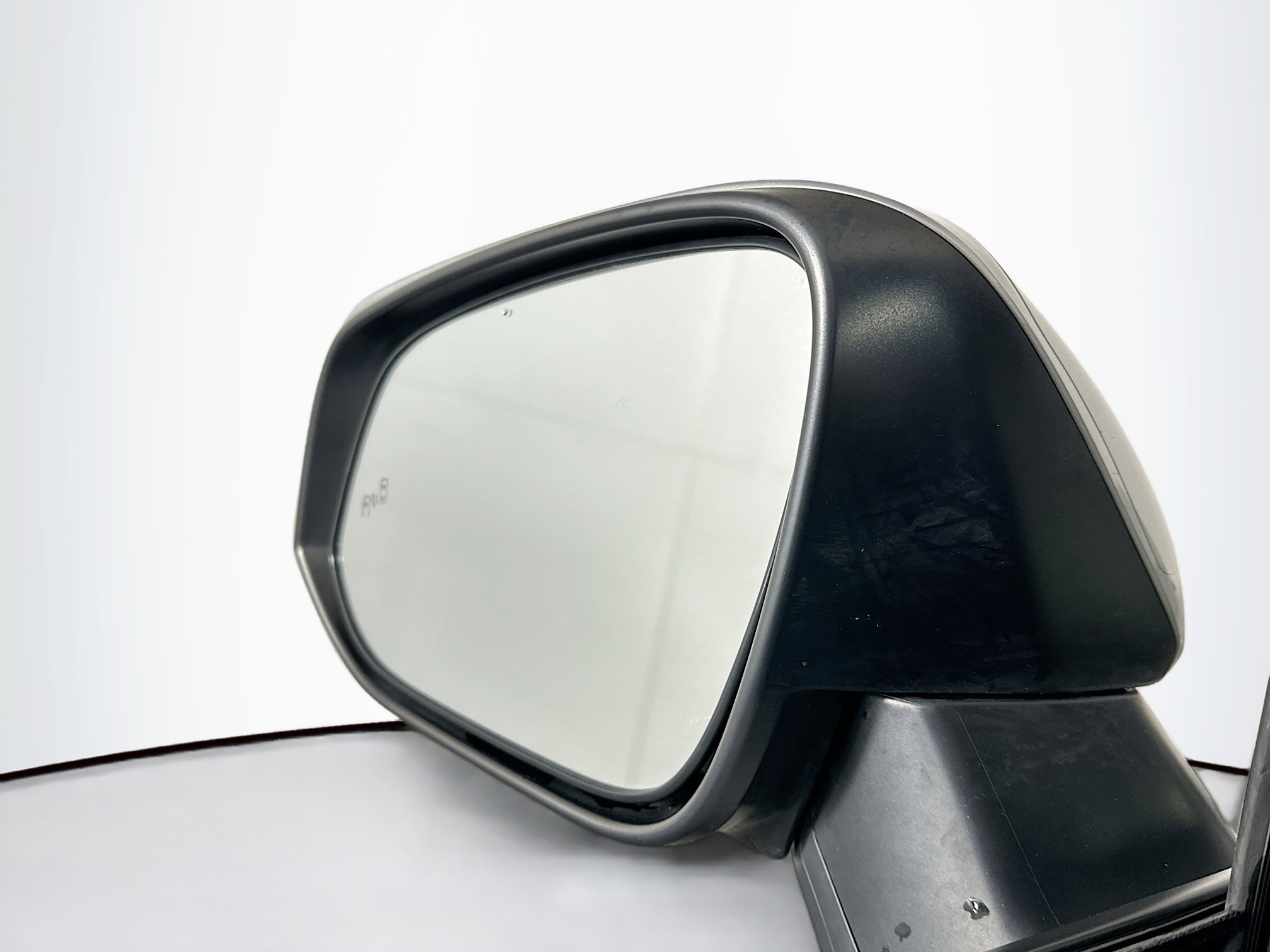 Used 2019 Toyota RAV4 Limited image 16