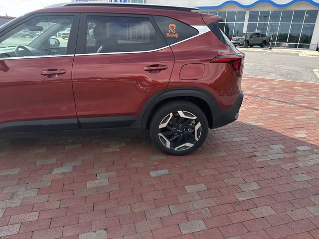Used 2026 Kia Seltos SX w/ SX Sunroof Package AWD/4WD image 6