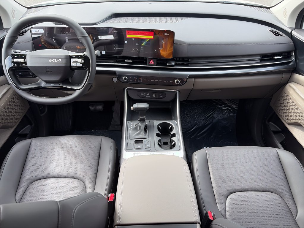 New 2027 Kia Carnival FWD image 10