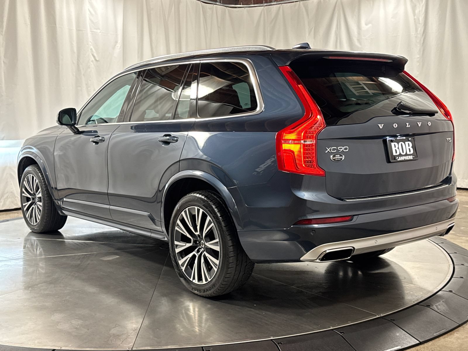 Used 2021 Volvo XC90 T5 Momentum w/ Advanced Package FWD image 9