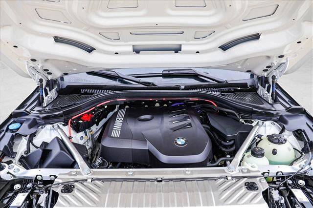 Used 2025 BMW X3 xDrive30i image 27