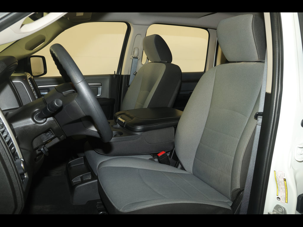Used 2023 RAM 1500 Classic SLT w/ Electronics Group AWD/4WD image 24