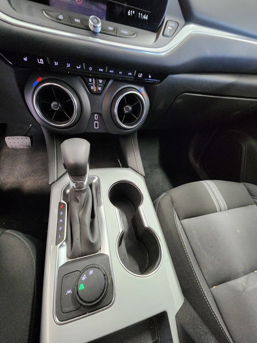 Used 2025 Chevrolet Blazer LT FWD image 15
