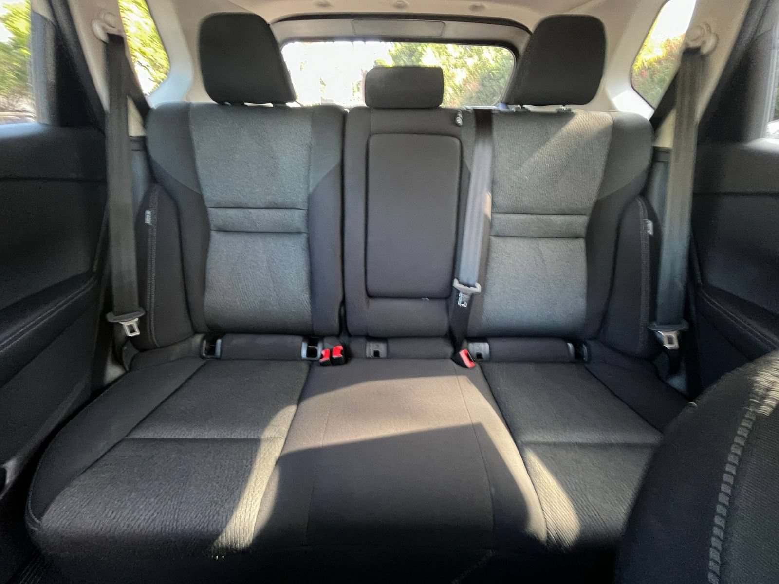 Used 2025 Nissan Rogue SV AWD/4WD image 37