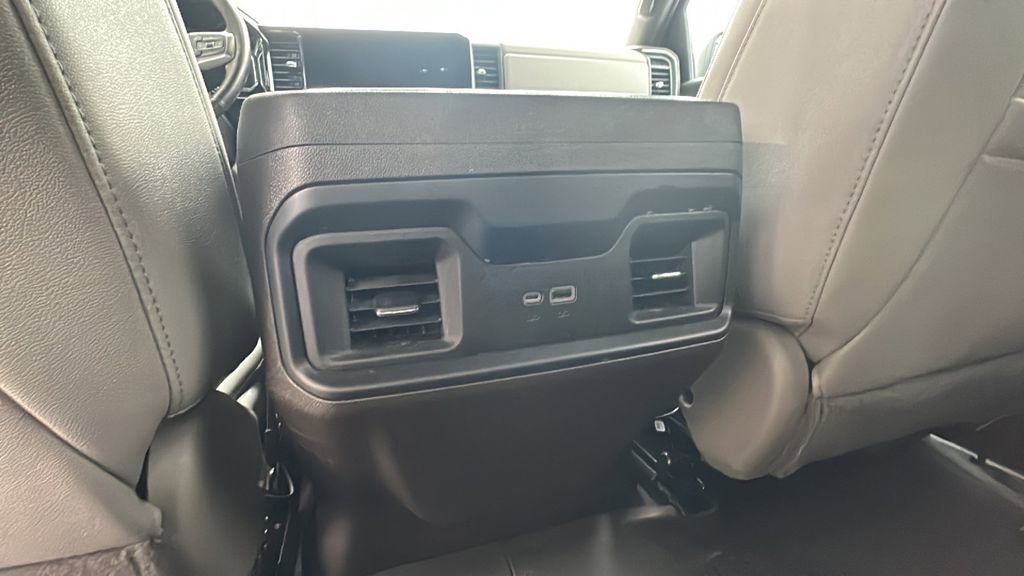Used 2024 Chevrolet Silverado 1500 LT image 17