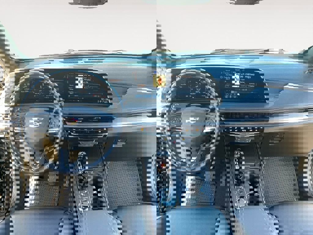 Used 2024 Cadillac XT4 Premium Luxury image 9