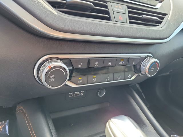 Used 2019 Nissan Altima 2.5 SR w/ SR Premium Package image 20