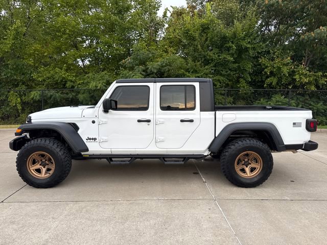 Used 2023 Jeep Gladiator Sport image 2