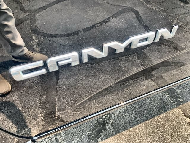 Certified 2018 GMC Canyon SLE w/ SLE Convenience Package AWD/4WD image 28