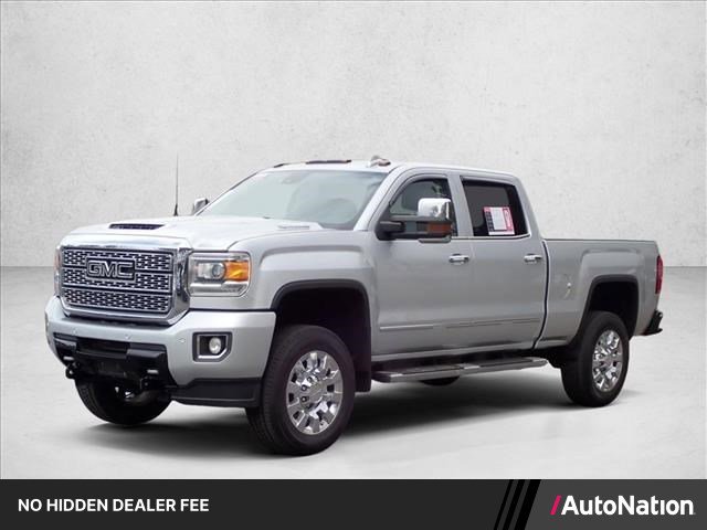 Used 2019 GMC Sierra 2500 Denali w/ Duramax Plus Package AWD/4WD image 1