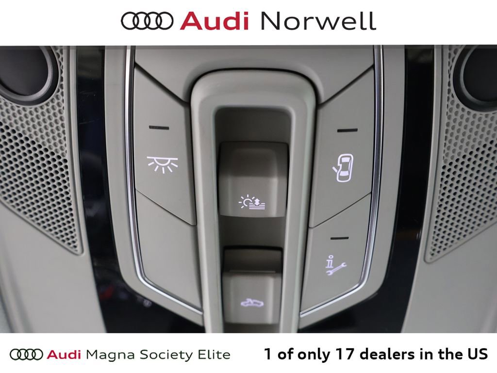 Used 2023 Audi Q5 2.0T Premium w/ Convenience Package image 8