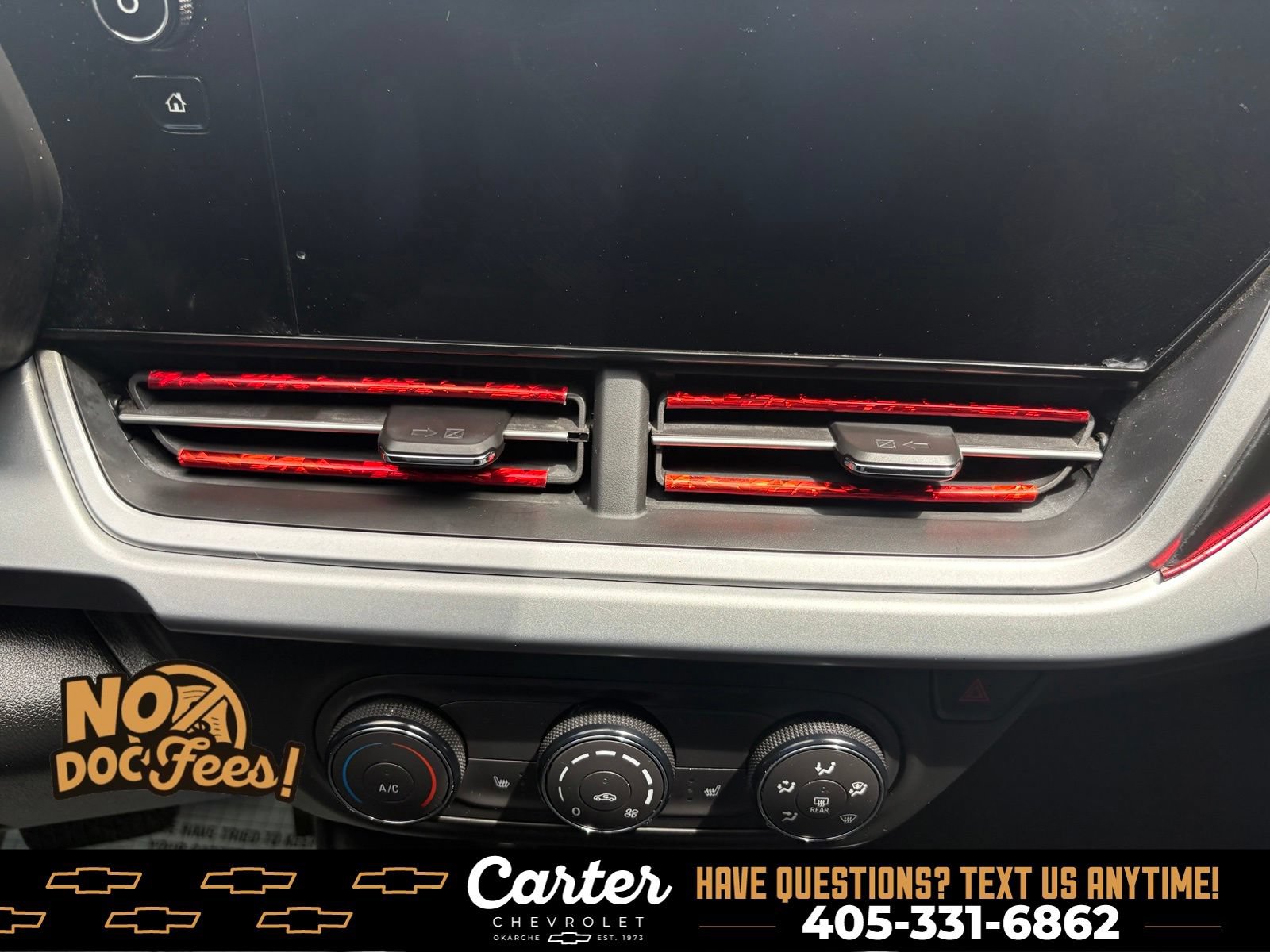 Used 2024 Chevrolet Trax RS w/ Sunroof Package FWD image 32