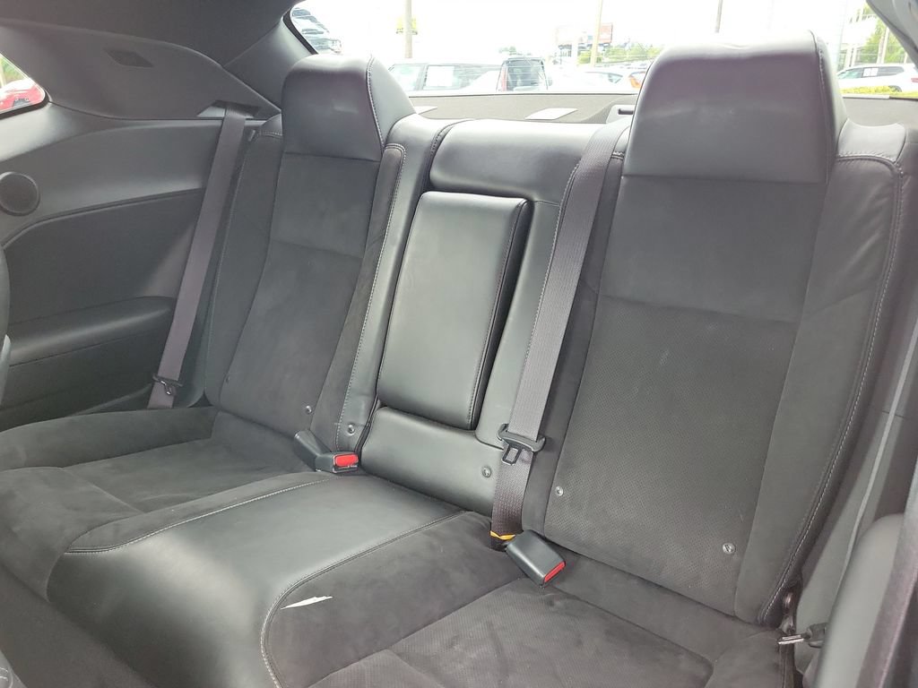 Used 2022 Dodge Challenger R/T Scat Pack RWD image 9