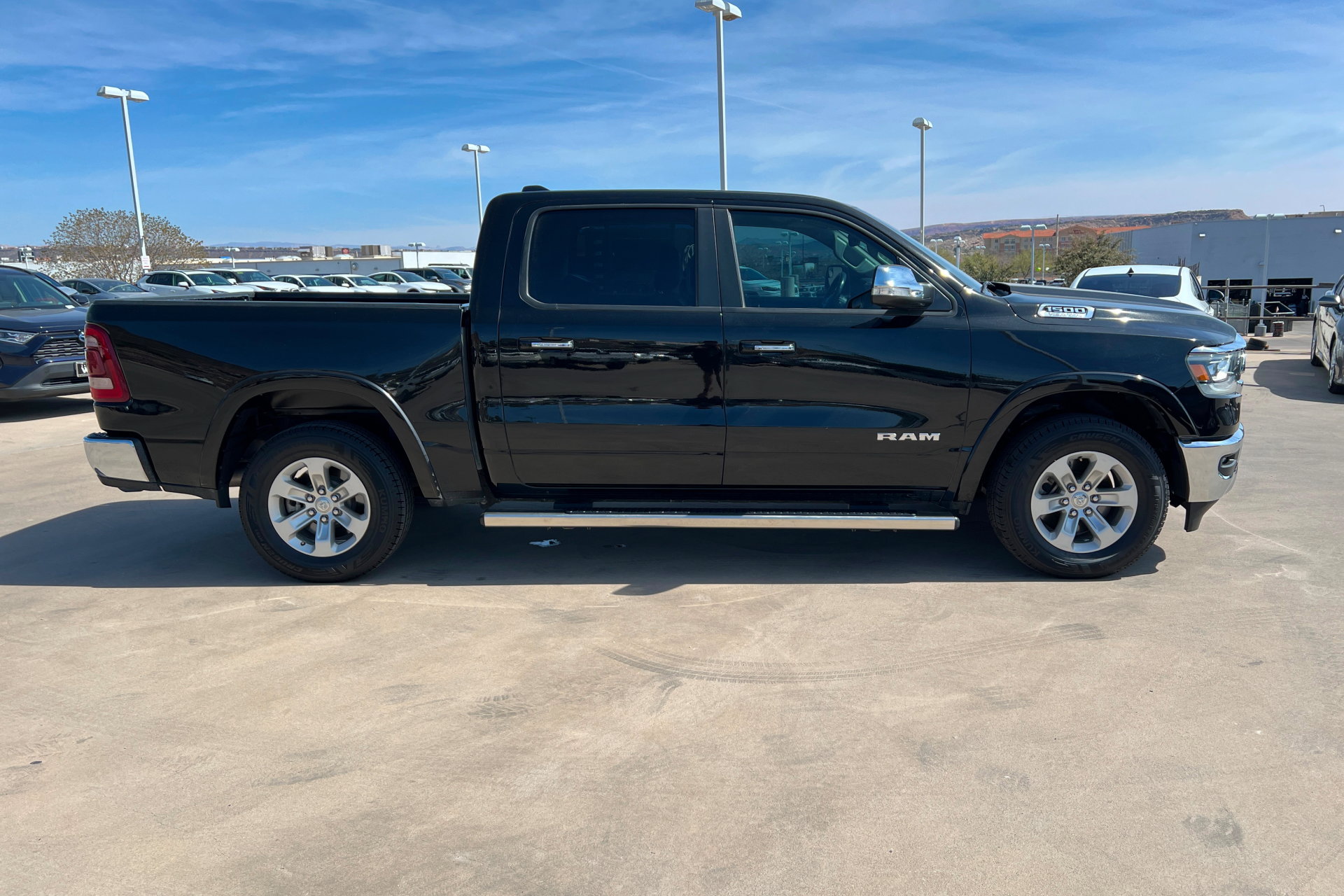 Used 2022 RAM 1500 Laramie image 6