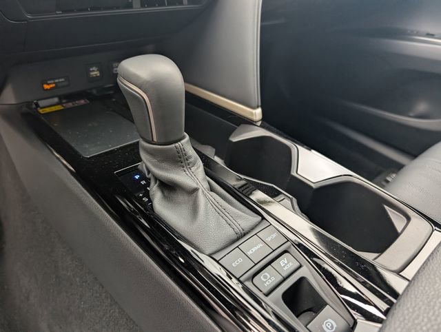 Used 2025 Toyota Camry XSE image 21