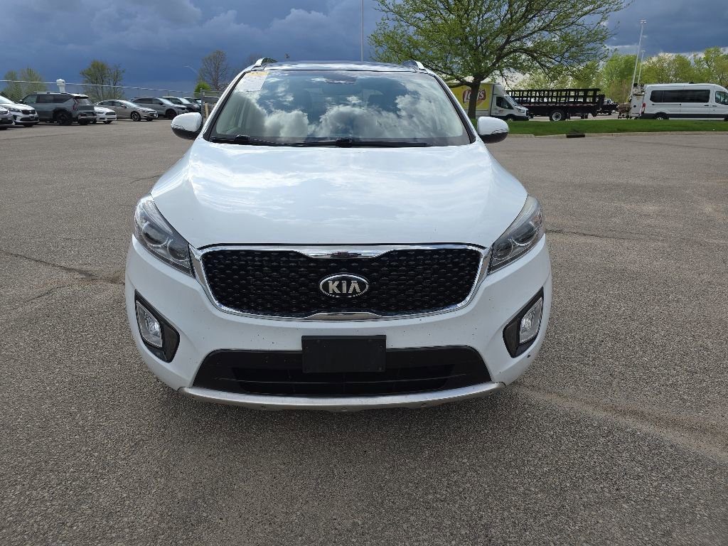 Used 2017 Kia Sorento SX AWD/4WD image 2