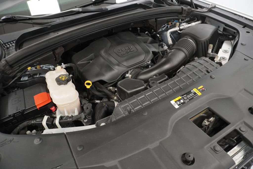 Used 2024 Jeep Grand Cherokee L Summit AWD/4WD image 55