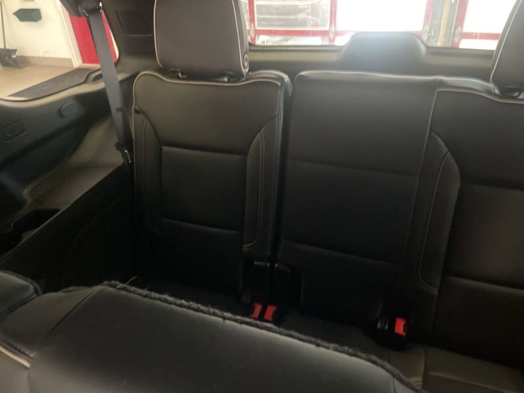 Used 2021 GMC Yukon SLT AWD/4WD image 19