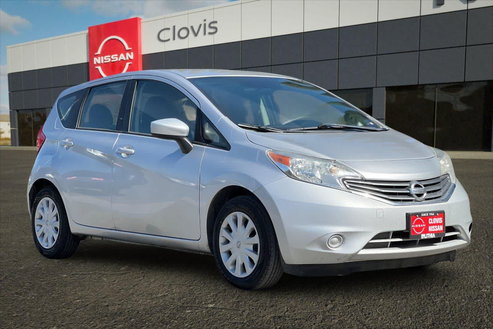 Used 2015 Nissan Versa Note SV FWD image 10