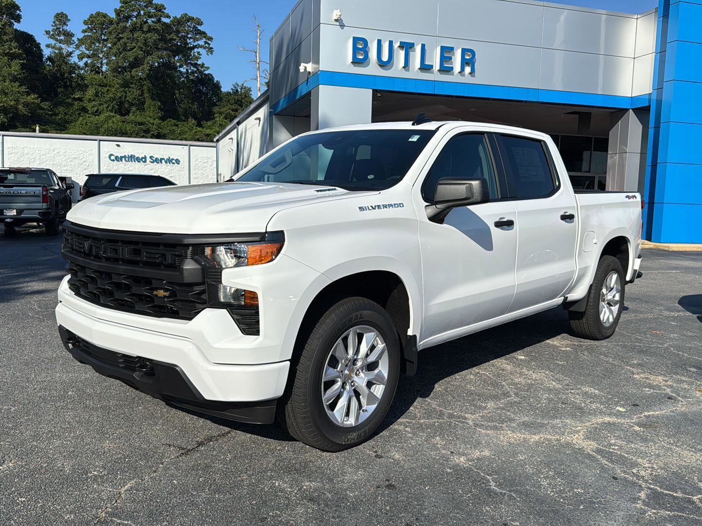 New 2026 Chevrolet Silverado 1500 Custom image 2