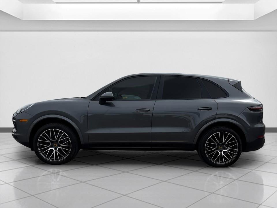 Used 2021 Porsche Cayenne image 3