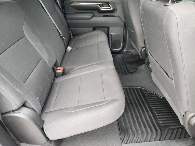 Used 2025 Chevrolet Silverado 2500 LT w/ Convenience Package image 31