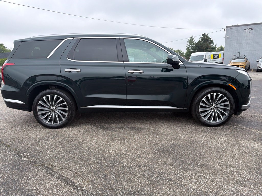 Used 2024 Hyundai Palisade Calligraphy AWD/4WD image 6