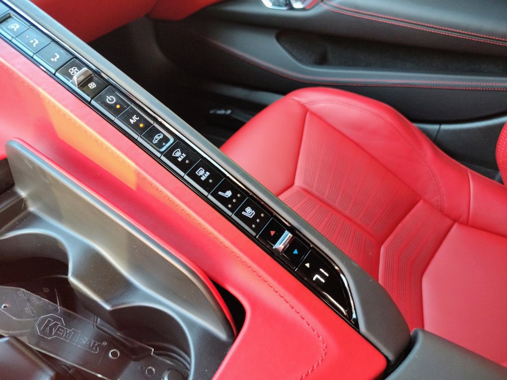 Used 2024 Chevrolet Corvette Z06 RWD image 37