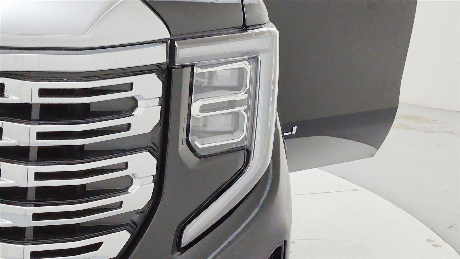 Used 2025 GMC Sierra 1500 Denali w/ Denali Reserve Package image 40