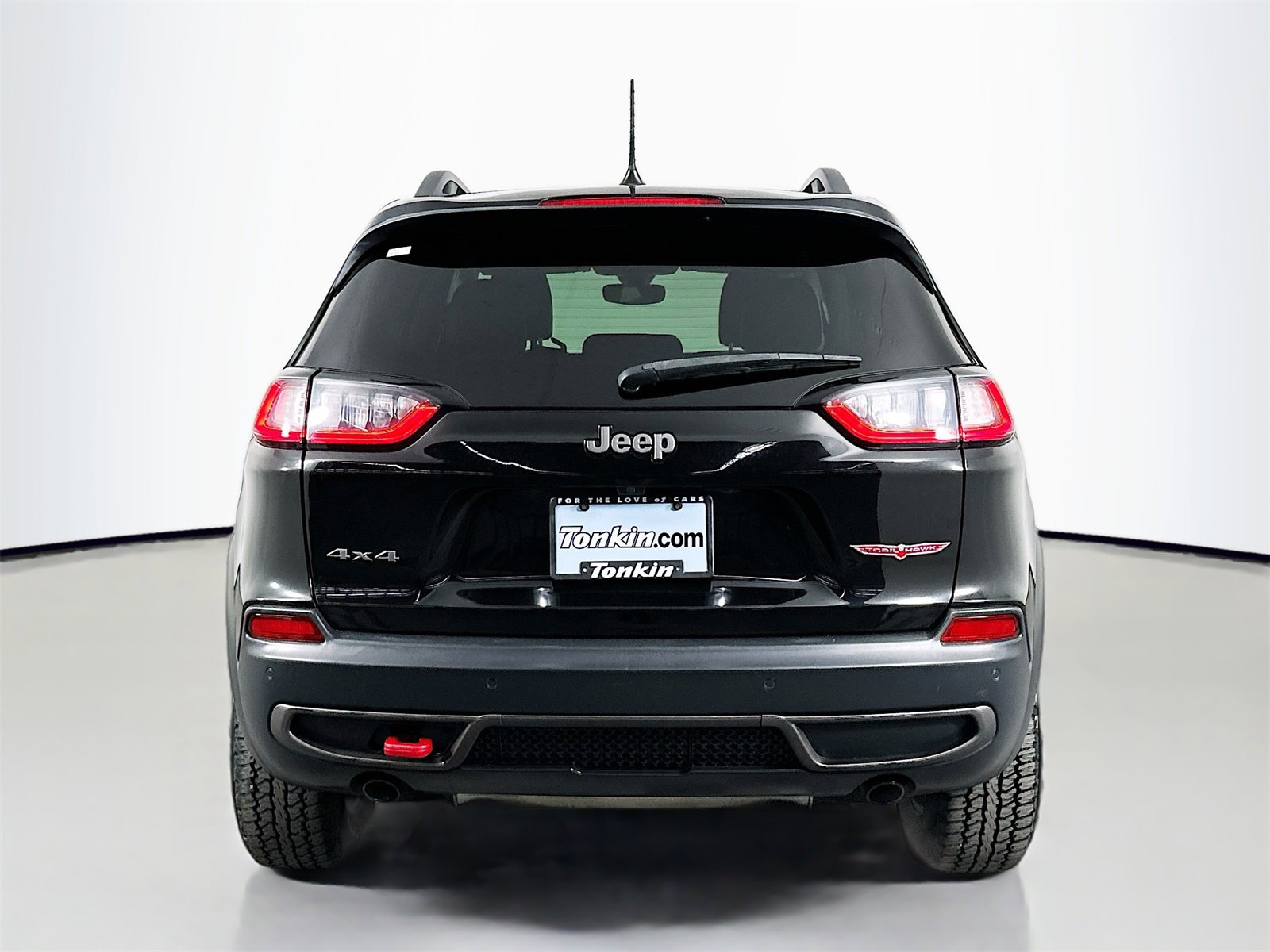 Used 2020 Jeep Cherokee Trailhawk w/ Cold Weather Group image 6