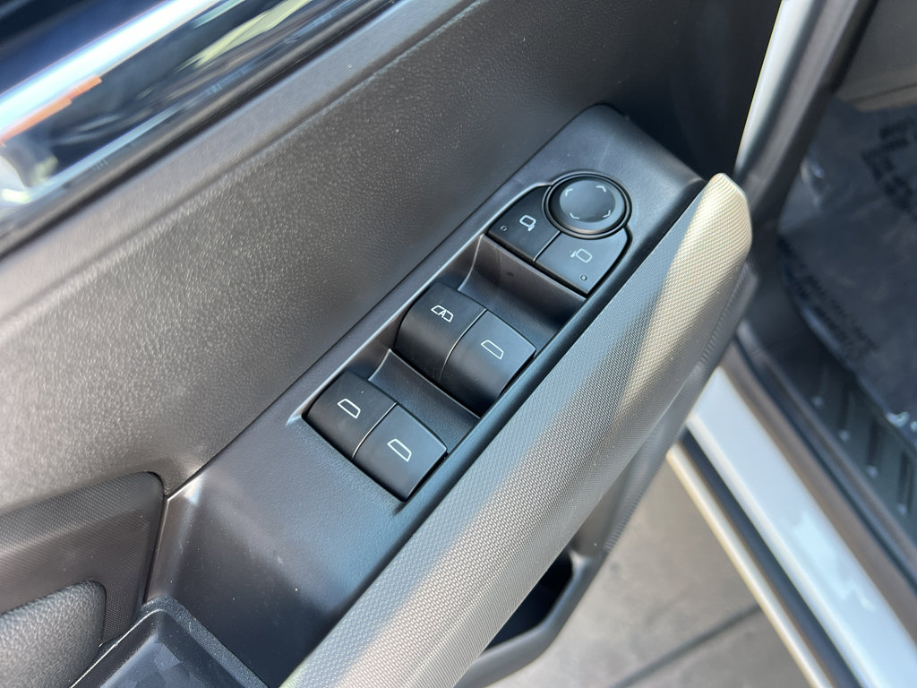 New 2026 GMC Canyon Elevation w/ Convenience Package image 12