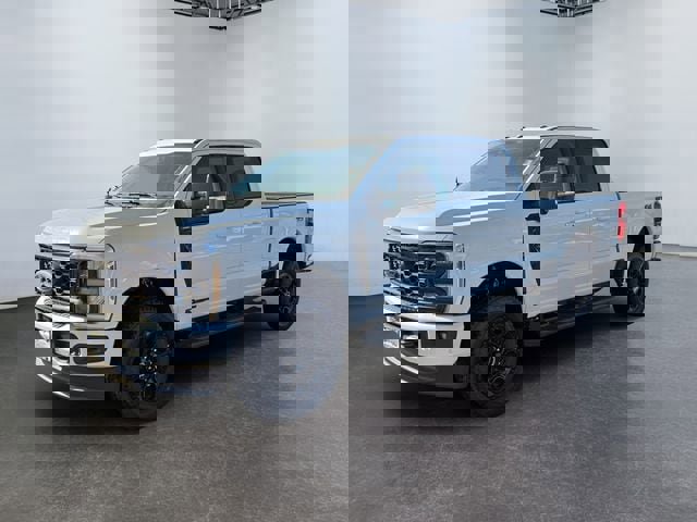 New 2026 Ford F250 Lariat w/ Black Appearance Package image 23