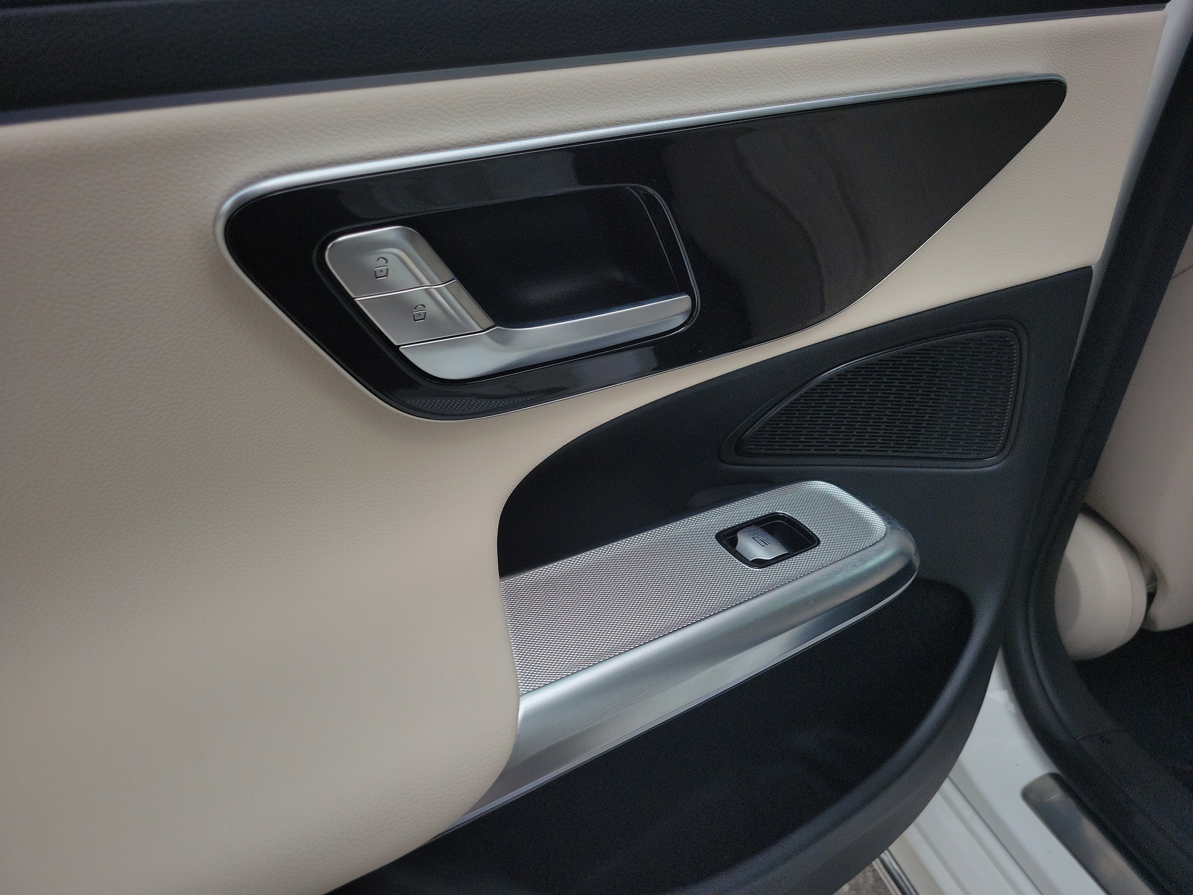 Certified 2025 Mercedes-Benz E 350 Sedan image 11