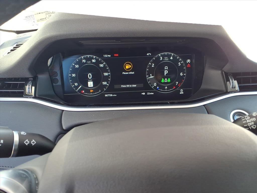 Used 2020 Land Rover Range Rover Evoque SE image 12
