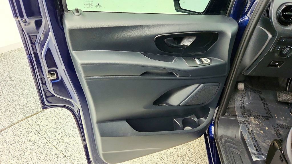 Used 2021 Mercedes-Benz Metris Passenger image 10